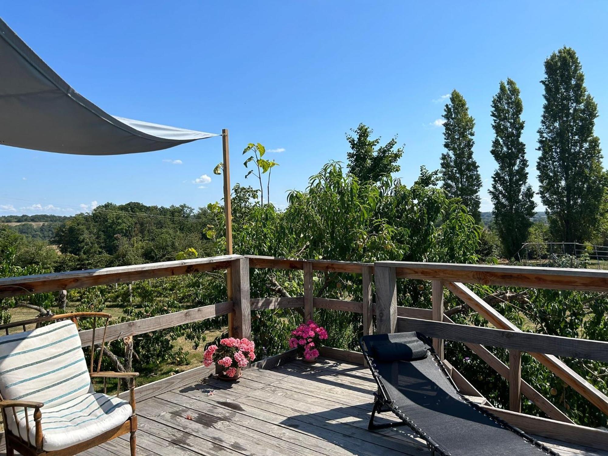2 Chez Tabuteau Bed and Breakfast Plaisance  Buitenkant foto